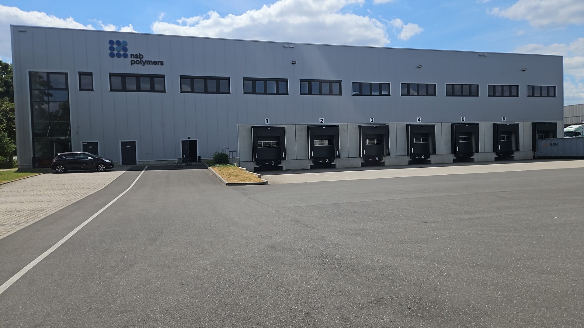 NSB Polymers warehouse building in Dormagen with loading docks